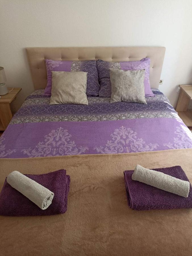 Sleep & Fly - Sarajevo Airport Apartment Saraievo Exterior foto
